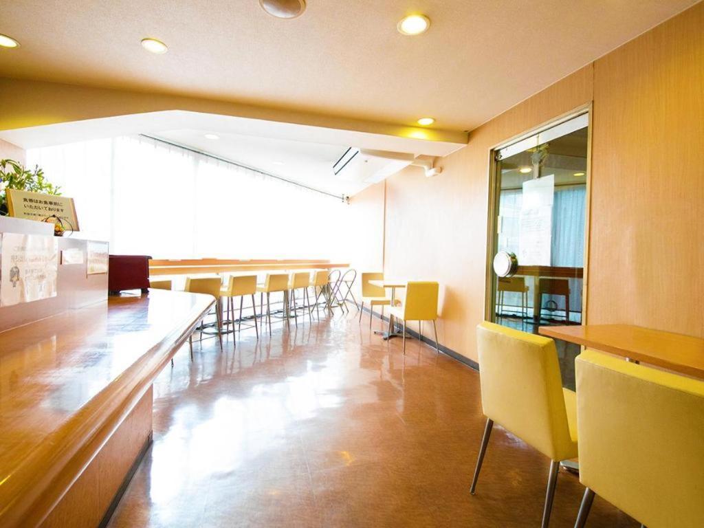 Hotel Town Honmachi Коти Экстерьер фото
