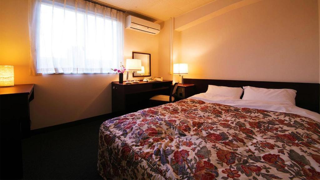 Hotel Town Honmachi Коти Экстерьер фото