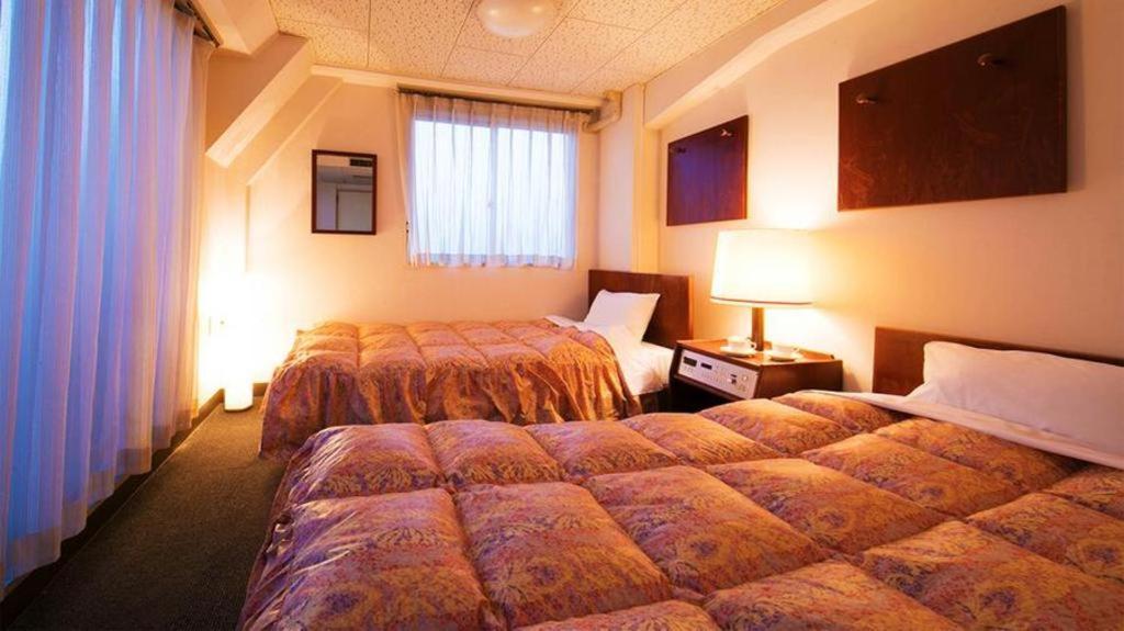 Hotel Town Honmachi Коти Экстерьер фото