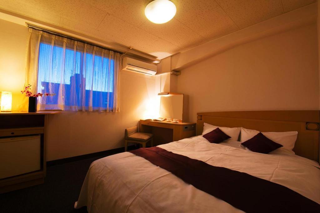 Hotel Town Honmachi Коти Экстерьер фото