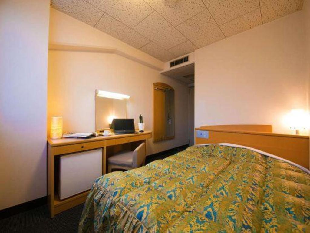Hotel Town Honmachi Коти Экстерьер фото