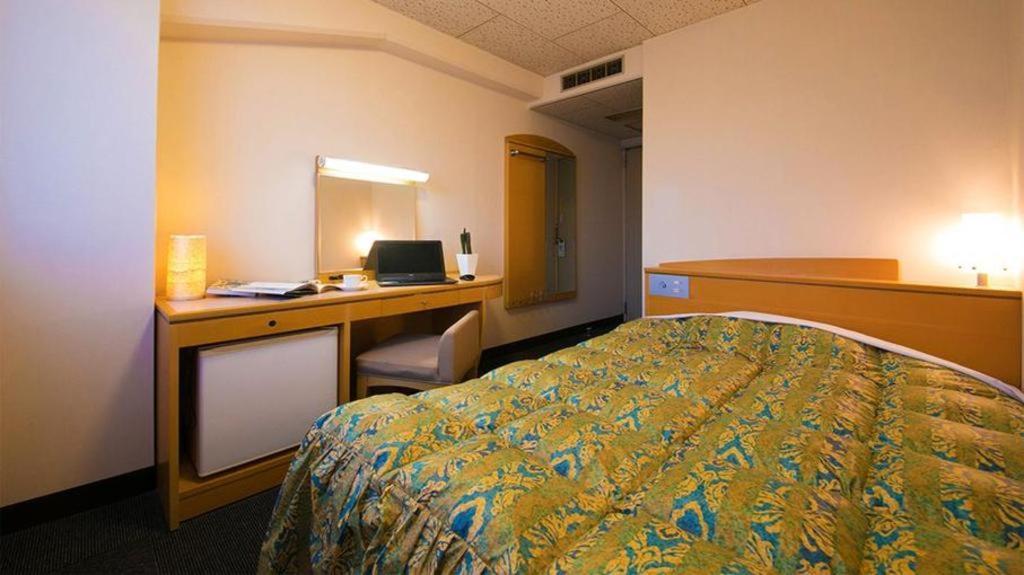 Hotel Town Honmachi Коти Экстерьер фото